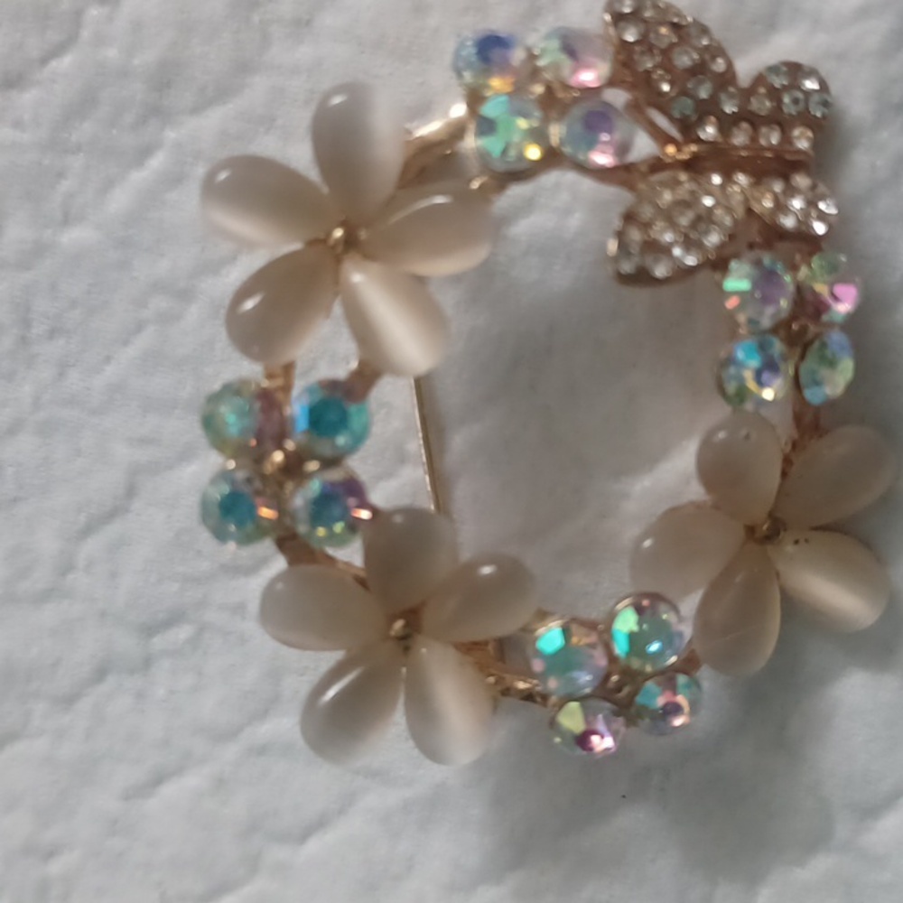 Broach beige flowers butterflies with blue crystals mid century whimsical fairy